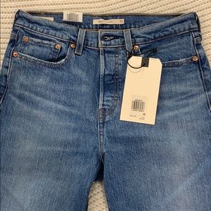 Levi's Wedgie Straight button fly jeans
